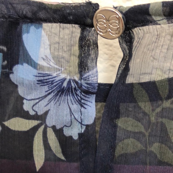 NEW CeCe Bloomsbury Ruffle Floral Blouse S - Picture 6 of 6